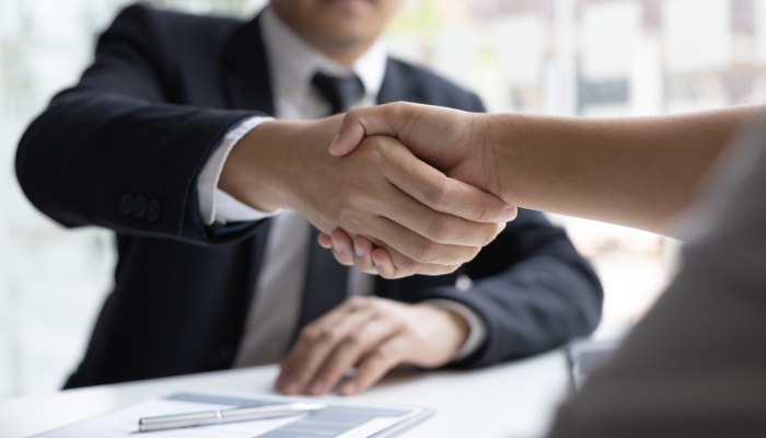 Get a Job in Dubai on Visit Visa