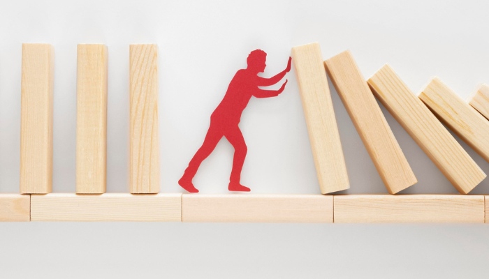 Advantages and Challenges of Hiring Model