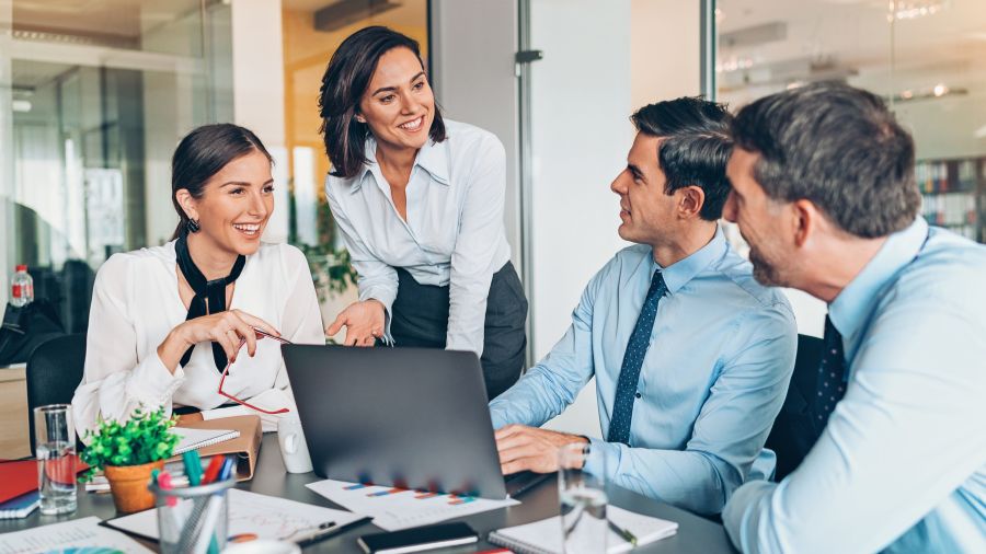Why Dubai Businesses are Outsourcing IT Operations in 2026